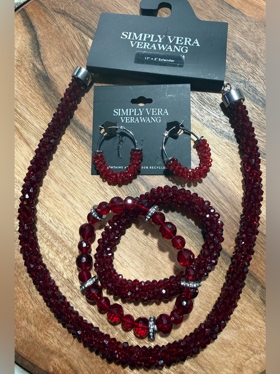 Simply Vera Vera Wang Jewelry - Simply Vera Vera Wang Bead Collar Necklace Earrings and Bracelets Set NWT Red